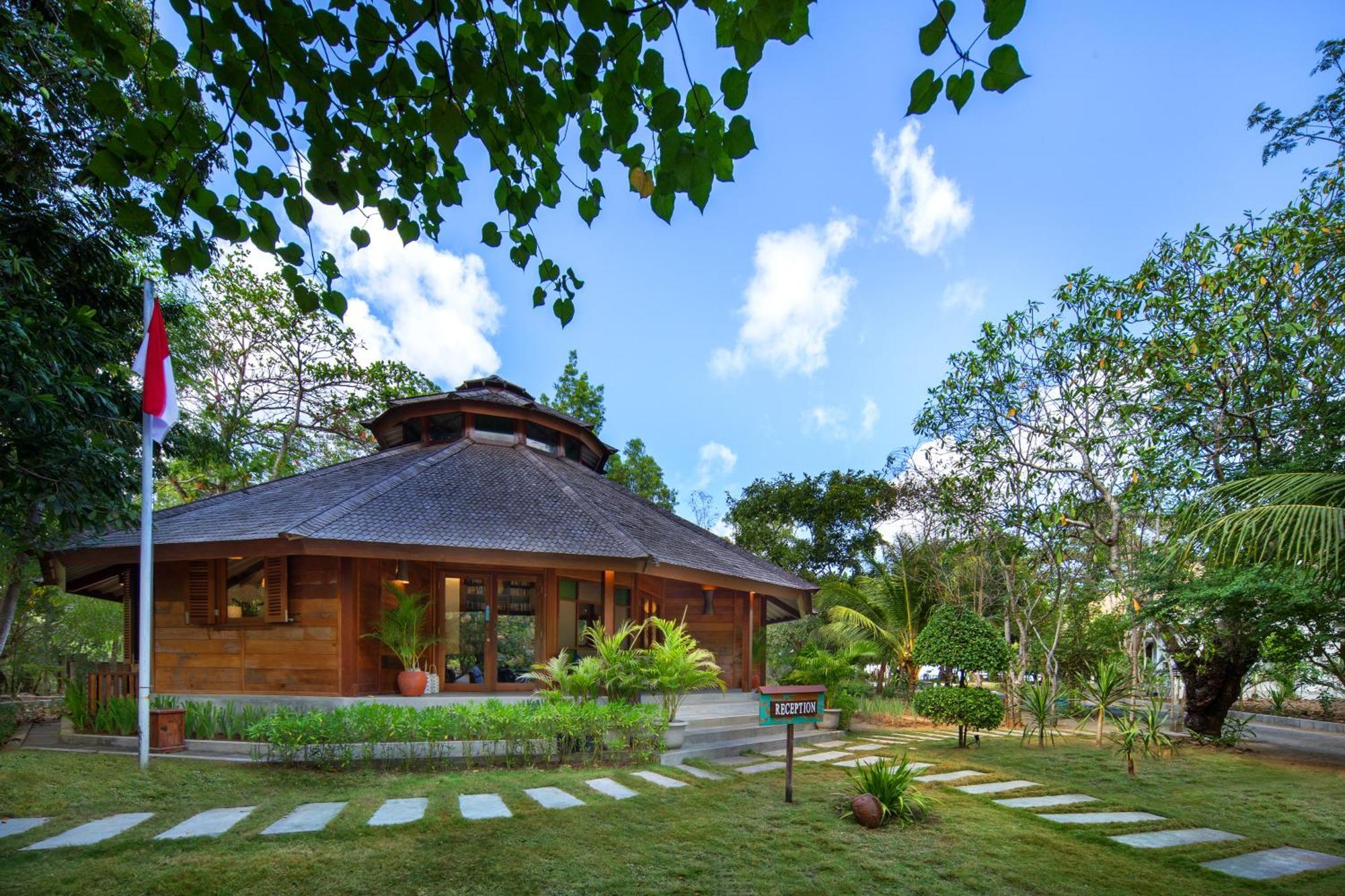 Sempiak Seaside Resort Selong Belanak Exteriér fotografie